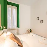 Centrale's Nest - Elegant Close To Station Appartement *