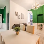Appartement Centrale's Nest - Elegant Close To Station *