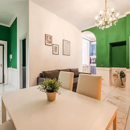 Apartment Centrale's Nest - Elegant Close To Station *