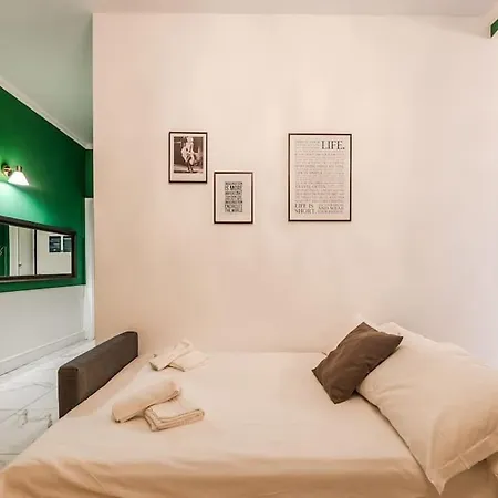 Centrale's Nest - Elegant Close To Station *